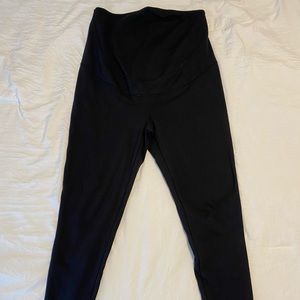 Kimi + Kai maternity leggings